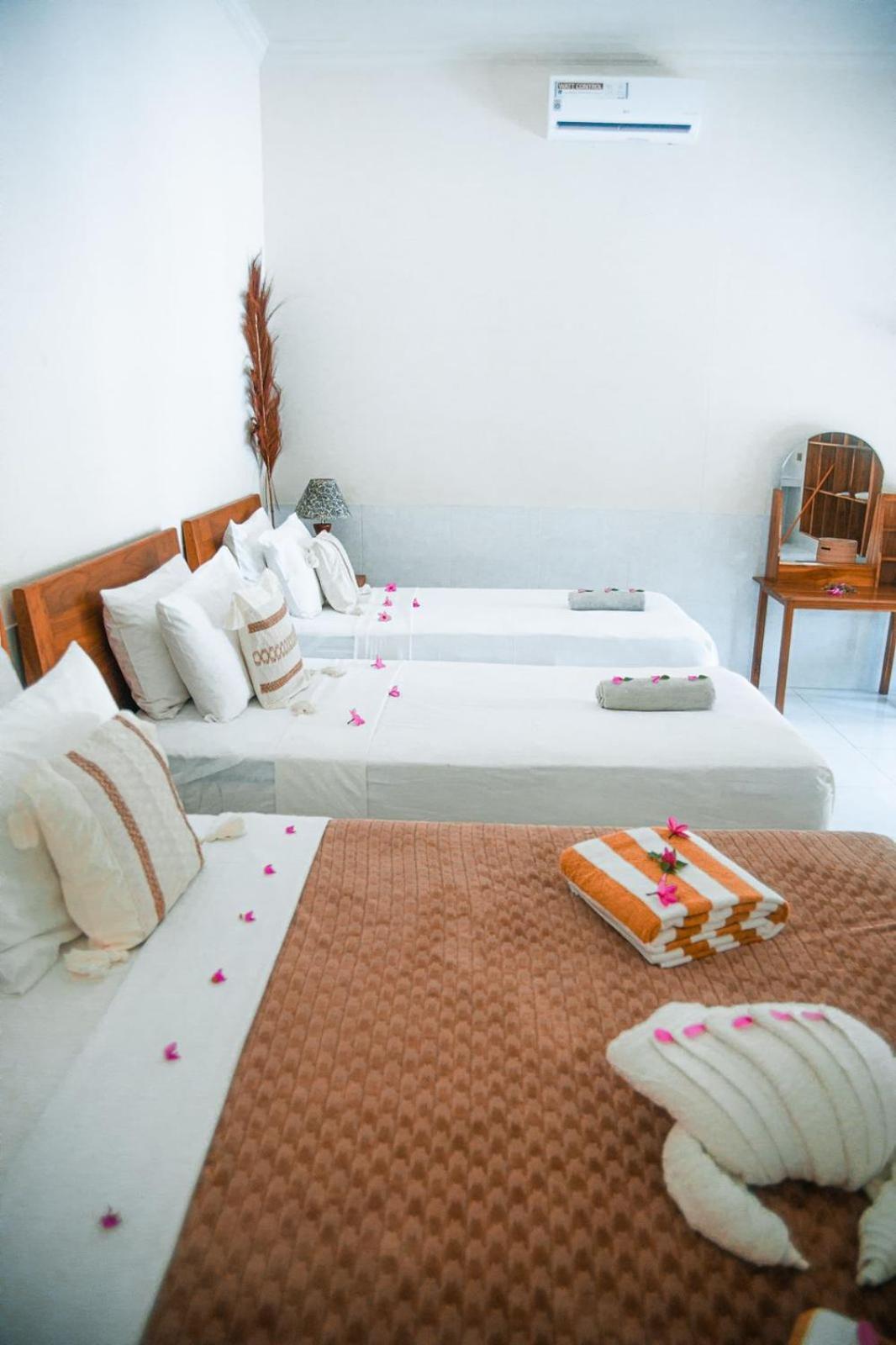 Hakuna Matata Resort Gili Air Exterior foto